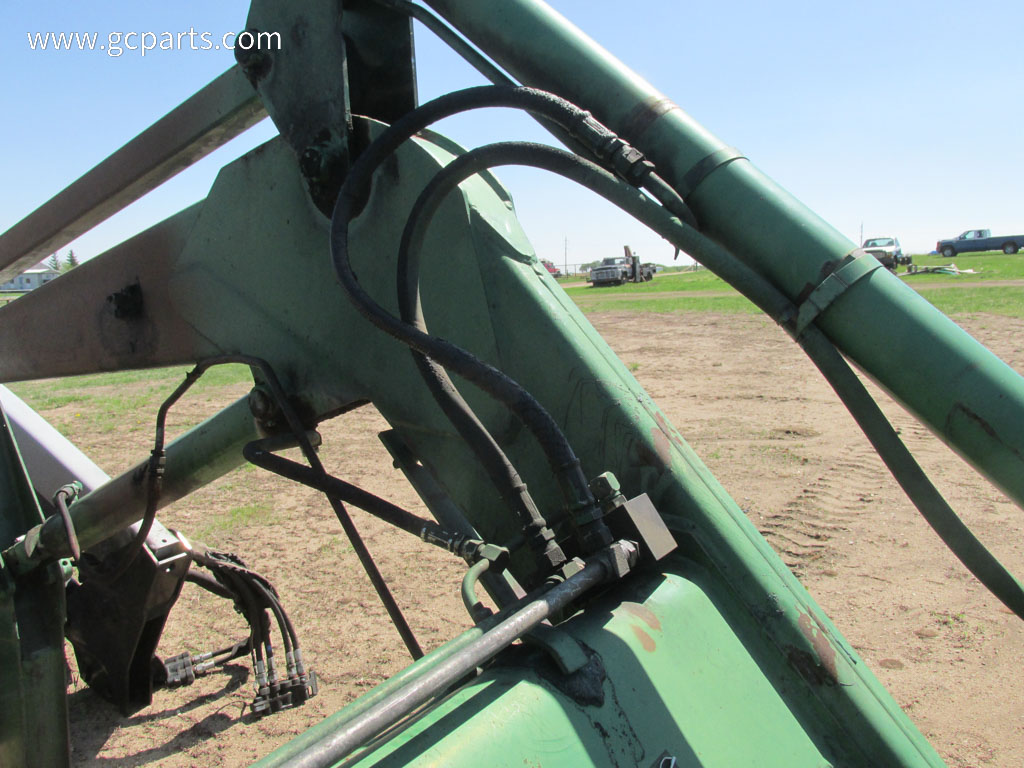 740 LOADER 7FT W/ GRAPPLE